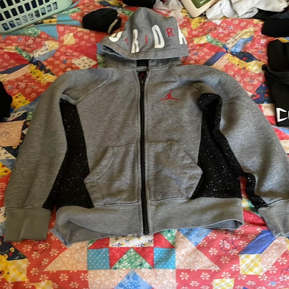 Jordan zip up hoodie